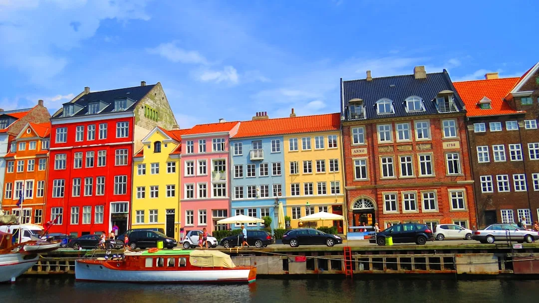 Bunte Giebelhäuser am Nyhavn-Kanal in Kopenhagen